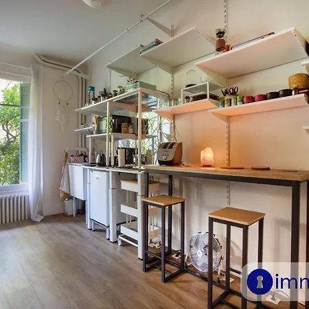 Charming Studio 