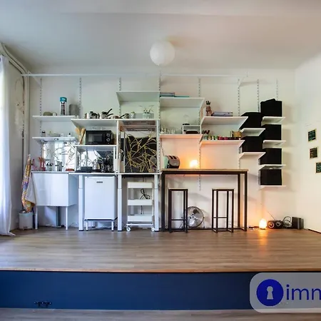 Apartment Charming Studio 
